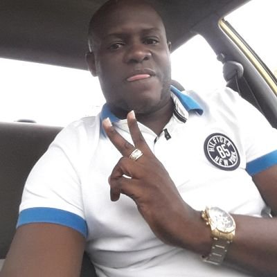 calitohilfiger's profile picture. 21 de diciembre de 1981