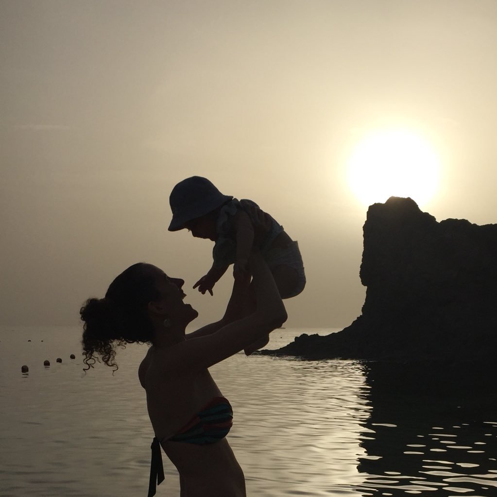 rosertornes's profile picture. Dona, mare i mestra, fan de la purpu! Viu i somriu! Mare de la Noa i en Kai i mil coses més ☀️🌻 3/4/17 ☀️🌻 🧡⚡️17/6/21⚡️🧡