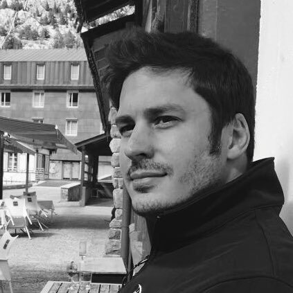 Ingeniero MBA trabajando en #Industrialización, #Digitalización y #Sostenibilidad en la #Edificación.