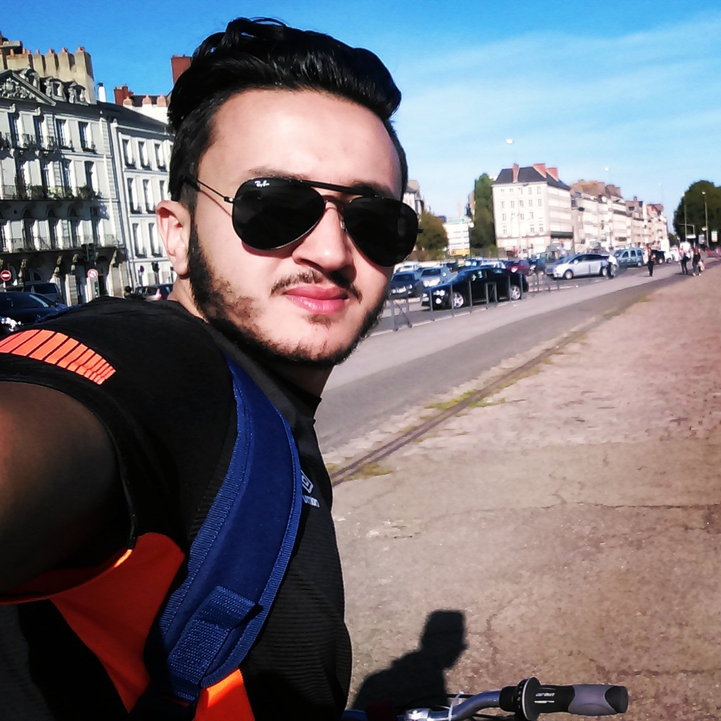 MalikBnss's profile picture. Télécom et réseaux informatique 📡💻📝
don't talk unless you can improve the silence😜