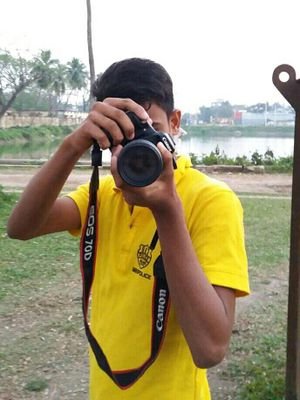 prettBy1's profile picture. 