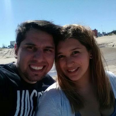 Observadora, responsable y creativa para encontrar soluciones a los problemas. Amante de la información y la tecnología.