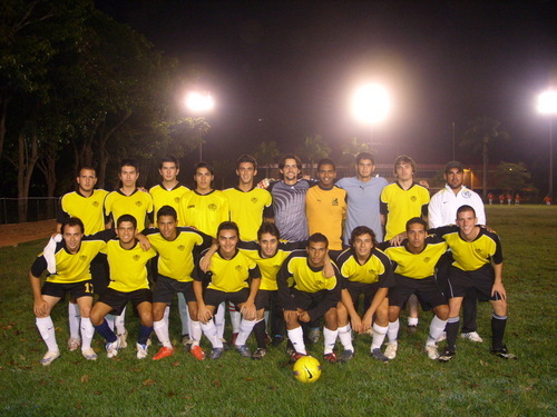 futbolUSB's profile picture. Twitter oficial del equipo de fútbol de la Universidad Simón Bolívar. 

Síguenos también en Facebook:
U.S.B. FC