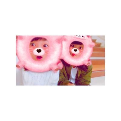 sgHTkb7m4B4OvV3's profile picture. 