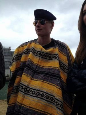 ArthurClausse1's profile picture. Quand le sage pointe ceux qui amassent des richesses l'abruti engueule son voisin