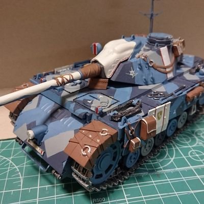 プラモは筆塗りしかできない環境。
最近は作っても飾る場所がないので、なかなか作れない。
提督!万年、丙提督!
北海道のゆるキャラ、ジンくん推し!
浦和レッズ(シーチケ)
最近はダイビングのライセンス取得を目指してます。
※フォロバが遅くてすみません🙇