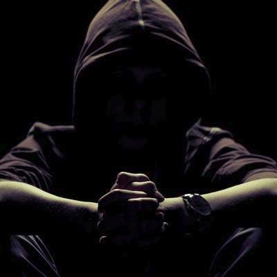 ryl33t's profile picture. Just another twitter user