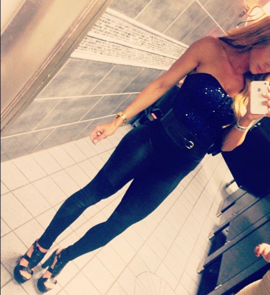 Mi Realidad es perfecta.
Amar ♥ Disfrutar ♬ Estar bien ☼ Reír ☻ Vivir ★