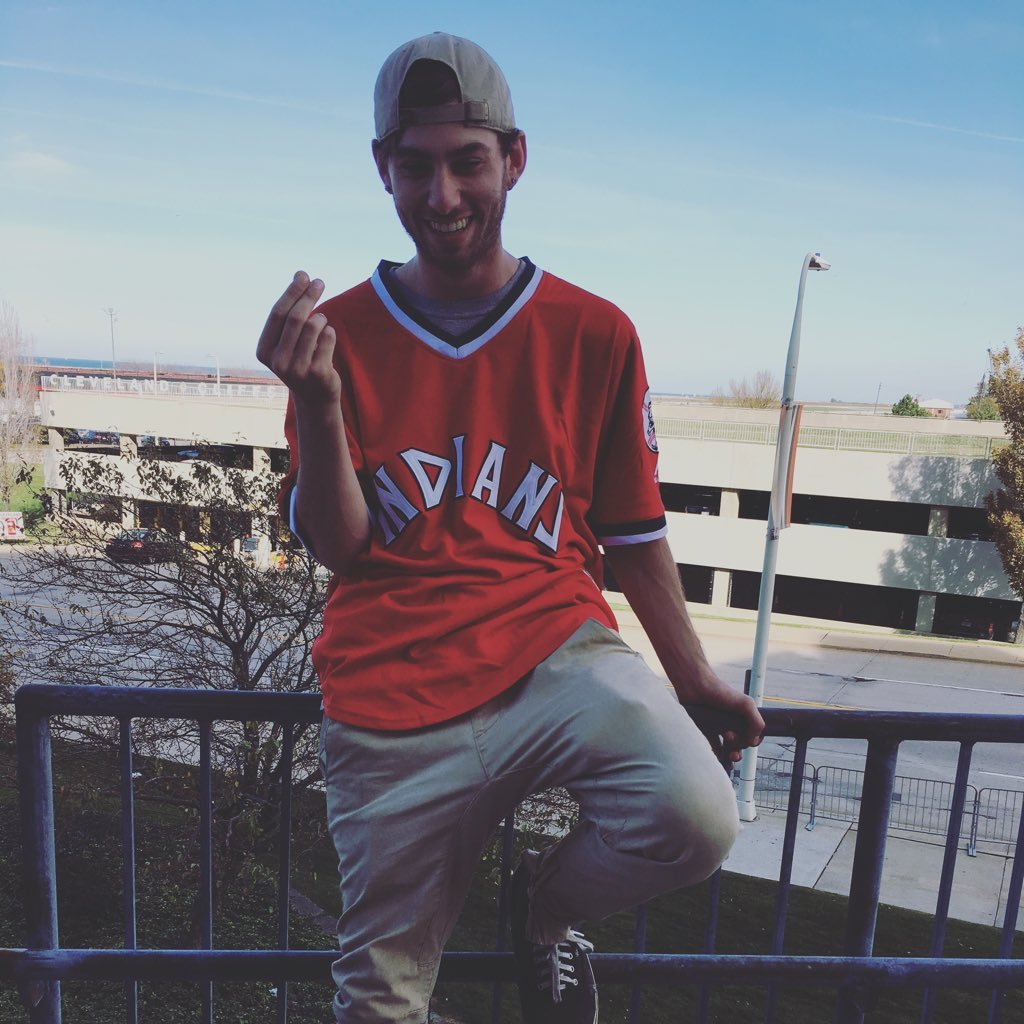 ZillaOf300's profile picture. 