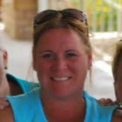 karentotos's profile picture. 