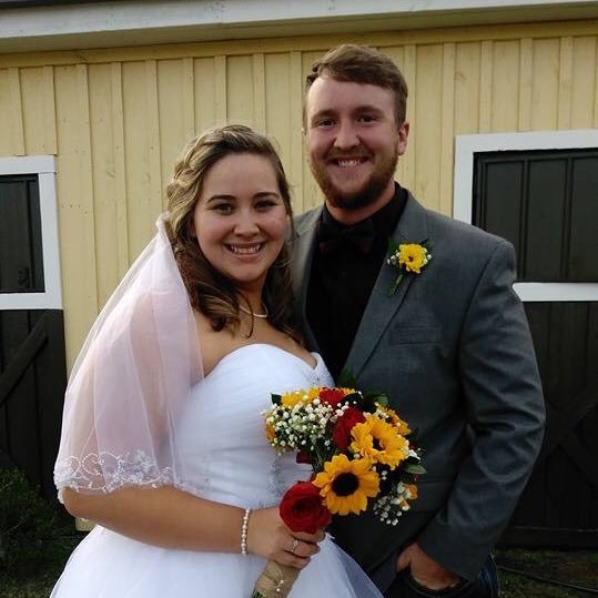 joedan_015's profile picture. wife to @atrainv24 👰🏼 Dickson is home 🏠 dog mom to 3🐶 🐶🐶