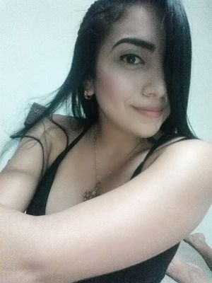 VanesaUribe95's profile picture. Sueña en grande y vive alegre todo los días de tu vida 😀