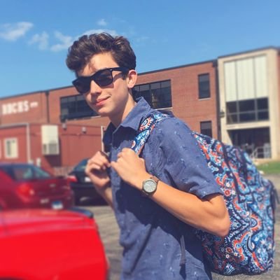 0fficial_Zander's profile picture. 