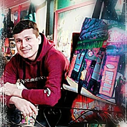 Licenciado en Administración de Negocios,  futuro emprendedor. Negociando con Dalai Lama  Paraguay - Argentina