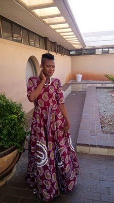 MoreenFashion's profile picture. 