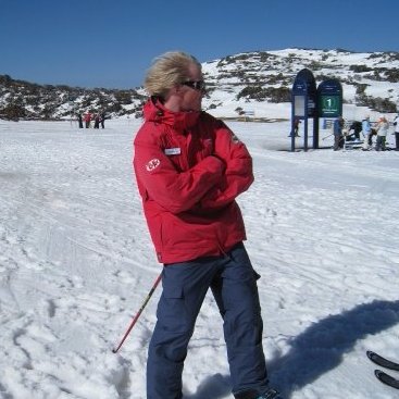 Dad. Husband. Ski Instructor. Blogger! Check out my ski blog here: https://t.co/q31hQ6dHAT