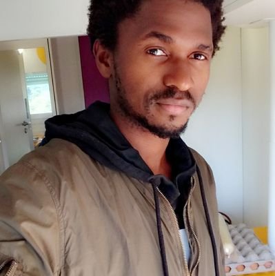 SamuelMandeng21's profile picture. 