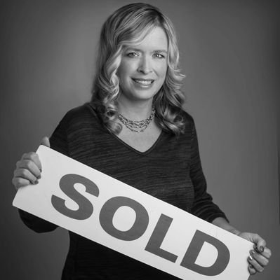 LauraKWrealtor's profile picture. Real Estate Sales and Investment