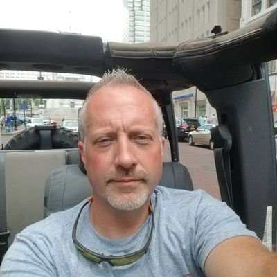 shrocko's profile picture. beer, bourbon, boxing and cigars....oh, and music...I love music