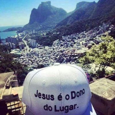 Meu pai é um homem de bem, me ensinou a não me achar nem melhor nem pior que ninguém!!