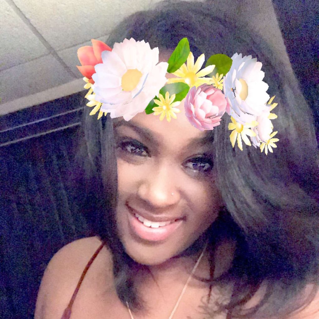 __prettyTAY's profile picture. 