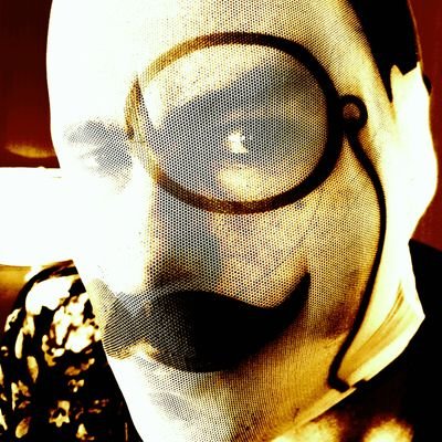 LiamBrandonMur1's profile picture. Wearable sculpture fine art artist, founder & creator of this type of art. Completely unique & nothing else like it in the world.