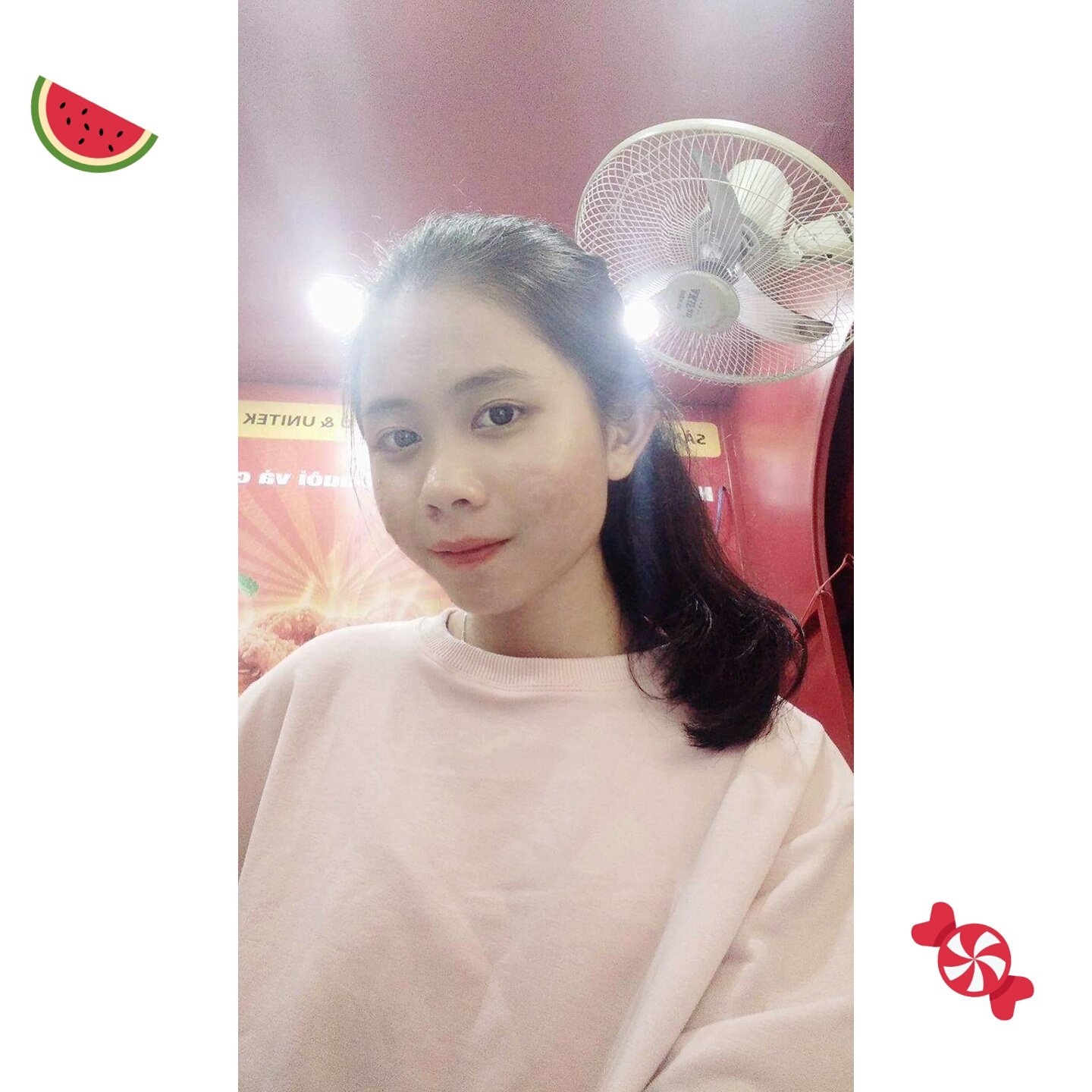 LeHoangNgocTran's profile picture. 18 year old ✌ character  🌈 friendly 😇