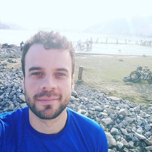 Advogado especialista em Recuperação de Crédito, pós-graduado, mestre e doutorando em Direito. 🧑🏼⚖
Professor universitário apaixonado pela docência. 👨🏼🏫