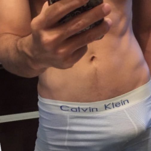 OUTHANGi's profile picture. 