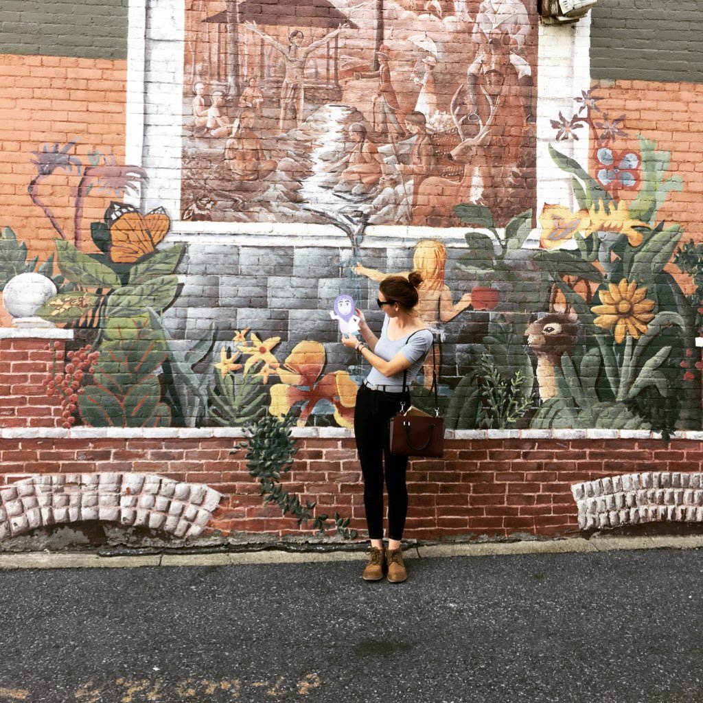 elizabethcb15_'s profile picture. she/her.