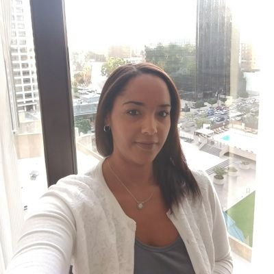 trjnsarah's profile picture. sister, friend, teacher, traveler, Trojan, and proud SF Giants fan