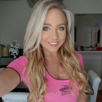 TrishKal's profile picture. 