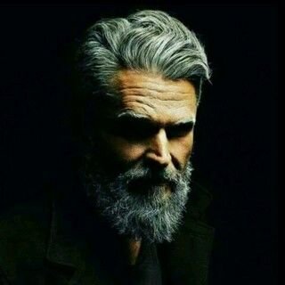 iiq_55's profile picture. ‏أقدس ملامح وجهي لانها قادره تروقني، مزاجي متناقض مدرك لنفسه متصالح مع غبائه و ذكائه الزائد.