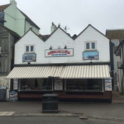 Family owned & run shellfish bar selling jellied eels cockles whelks mussels prawns and more including Fishermen's rolls previously made famous by Tush and Pat