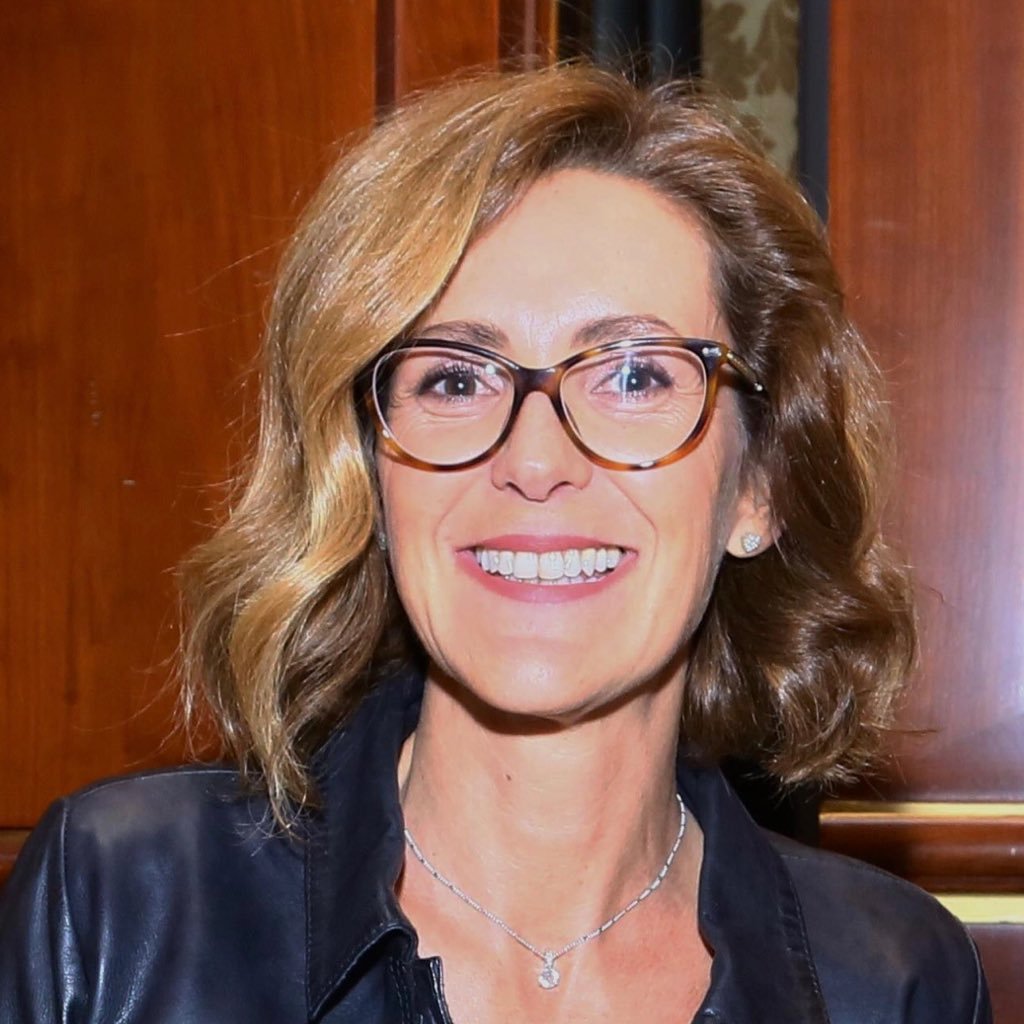 UcciB's profile picture. Responsabile Marketing @ilMosnel in Franciacorta. Fare vino il mio lavoro. Vino, cucina, libri, musica, nuoto, tecnologia e Jack Russel le mie passioni