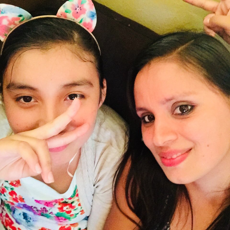 natyacostarive's profile picture. N o t h i n g   h e r e!!