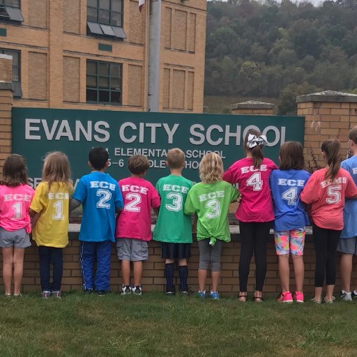 EhrmanCrestCIRC's profile picture. Creativity, Innovation and Research Center: Where technology, library, STEAM and so much more meet! 

@ EC Elementary and Middle Schools