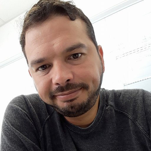 Analista de sistema, com experiência em ETL, DW, BI (PowerCenter, Microstrategy, SSIS, SSAS) e desenvolvimento de software (C#, Java, Delphi, Python, R, SAS).
