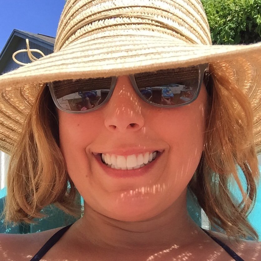 simplyemmeblog's profile picture. Human, Analyst, Wife & Mom, #MasterGardener, #YogaTeacher, aspiring #singer, a little #Southern, a little #beach 🙏🏼🐢🐚🌳🌞🌜🌊🌽🍍🎤🎼🏝💎🕉💟🇺🇸