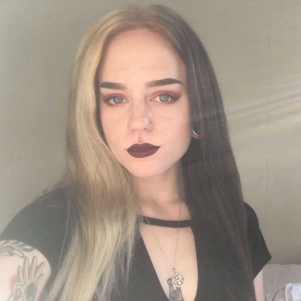 trvshvesthetic's profile picture. 22 ♍️/ I take pictures of shit