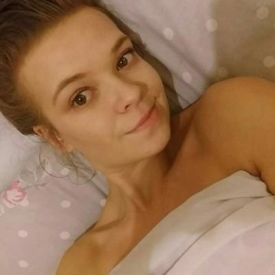 HeatherLouisee_'s profile picture. 