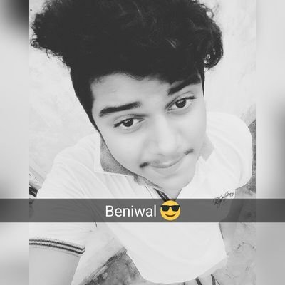 ArYaBeniwal97's profile picture. Student commerce
