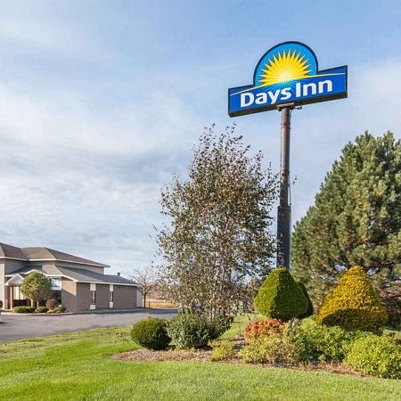 Days Inn Canastota NY Hotel near Turning Stone Casino is located off I-90 between Syracuse & Utica.