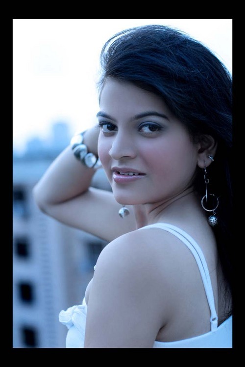 Model, Aspiring Actress..
Looking for a Destination