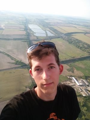 MikovicsAdam's profile picture. Front-End junior developer.