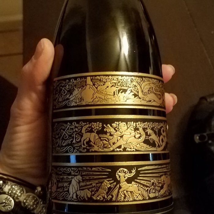 lvsncnstntdspr's profile picture. 