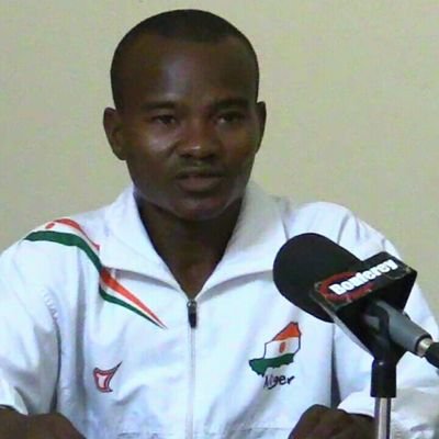 Président du Mouvement des jeunes nigériens pour la défense du sport MJNDS
Athlète International du Niger
Secrétaire aux relations  de AS des Volcans