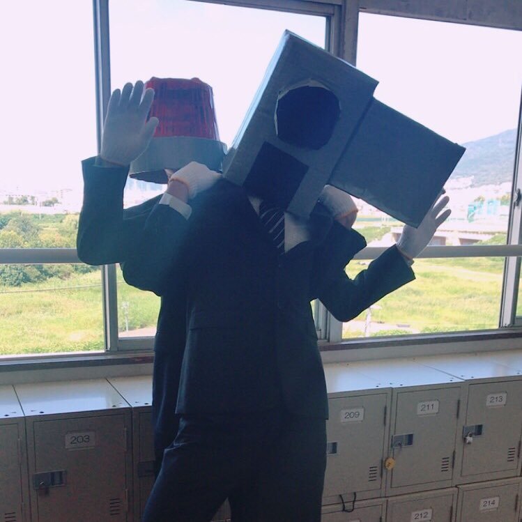 m0vP9xf44OwfKEA's profile picture. 