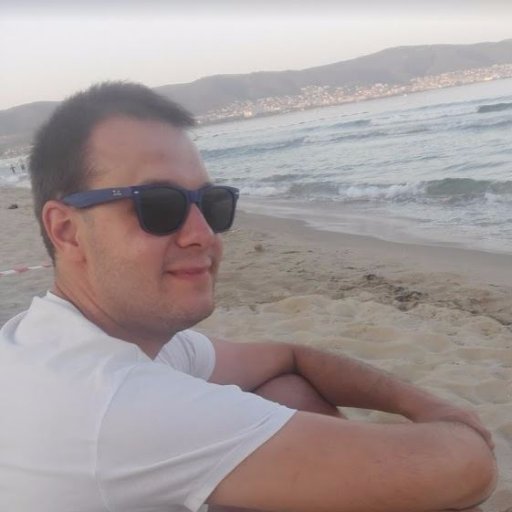 PavHos's profile picture. 