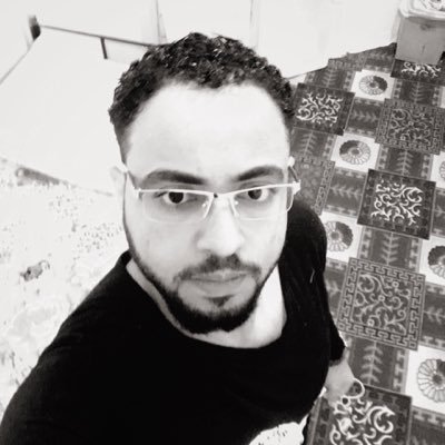 ارقي شغل الديكورات والاصباغ المنزليه ورق جدران اعمال ابواب بالاصباغ الناريه او الصبغه ،،! رقم التلفون 55515481